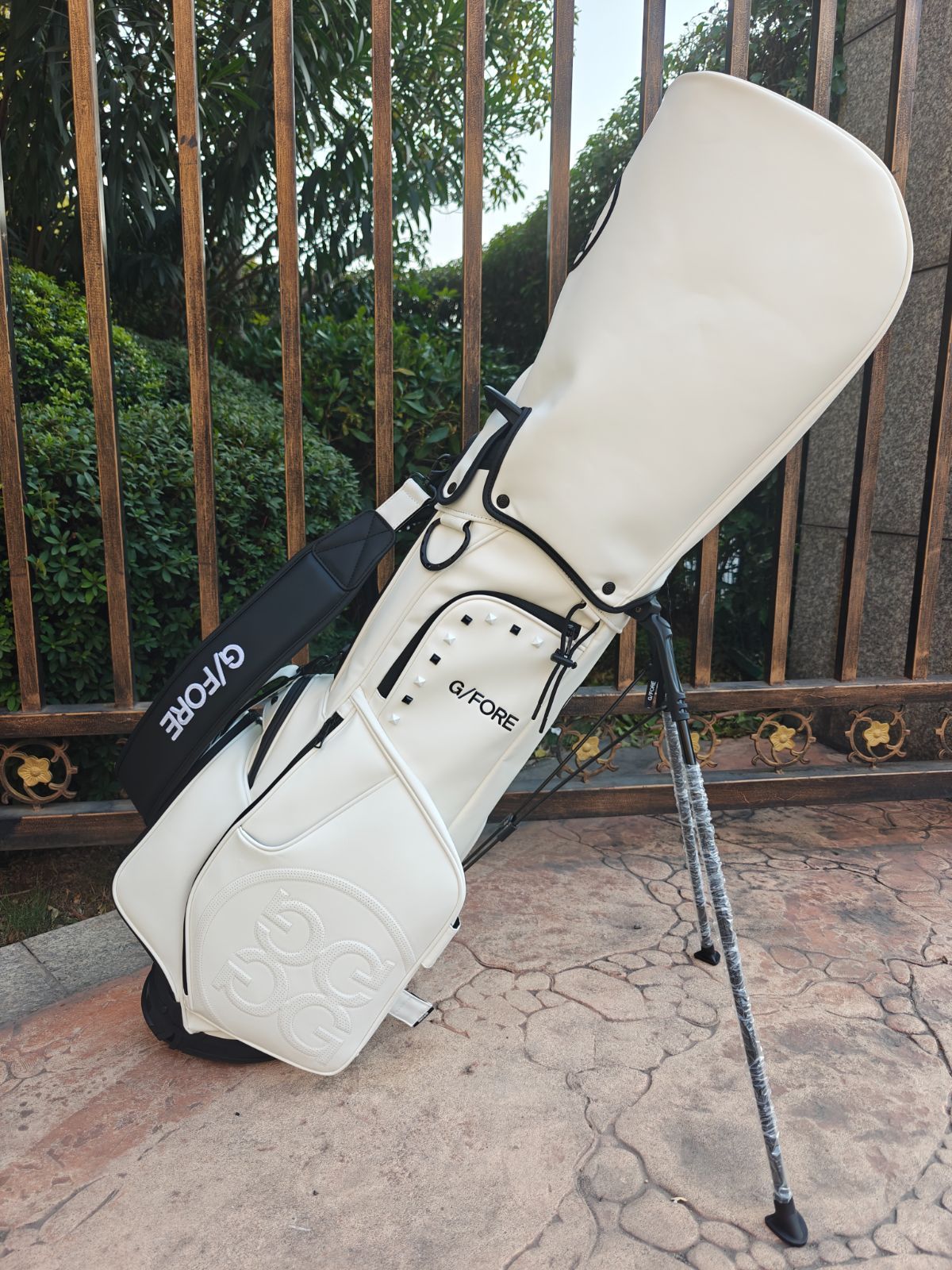 G/FORE ジーフォーア ホワイト スタンドキャディバッグ ゴルフバッグ