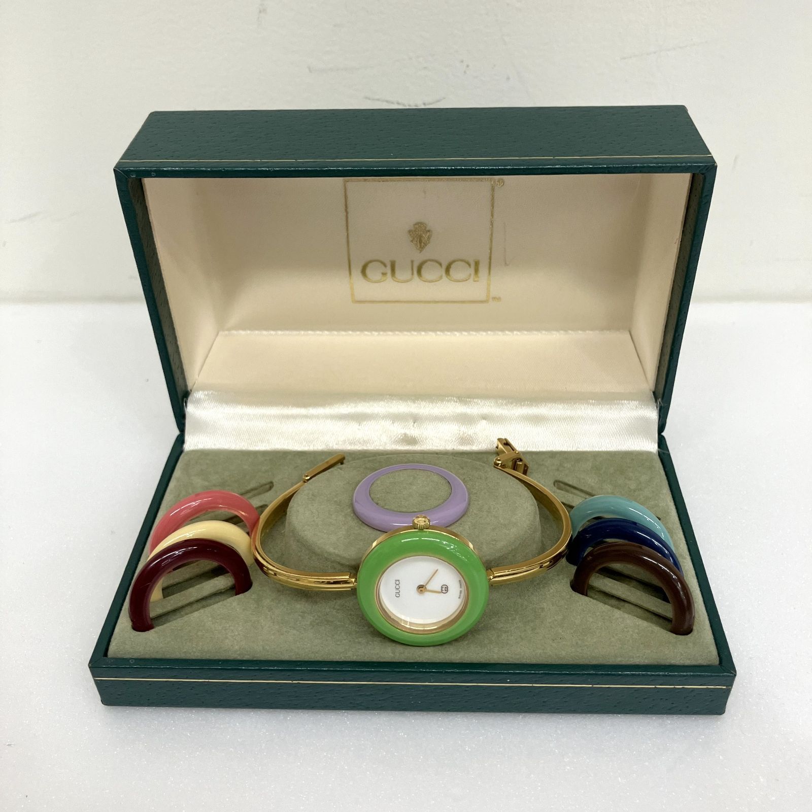 値下げしました✨GUCCI グッチ チェンジベゼル 腕時計 クオーツ電池交換済み ベゼル計8個・ケース・シリアルカード付き