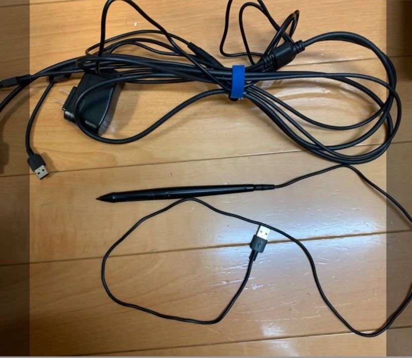 液晶タブレット GAOMON 15.6インチ 液晶ペンタブレット 本体+純正付属