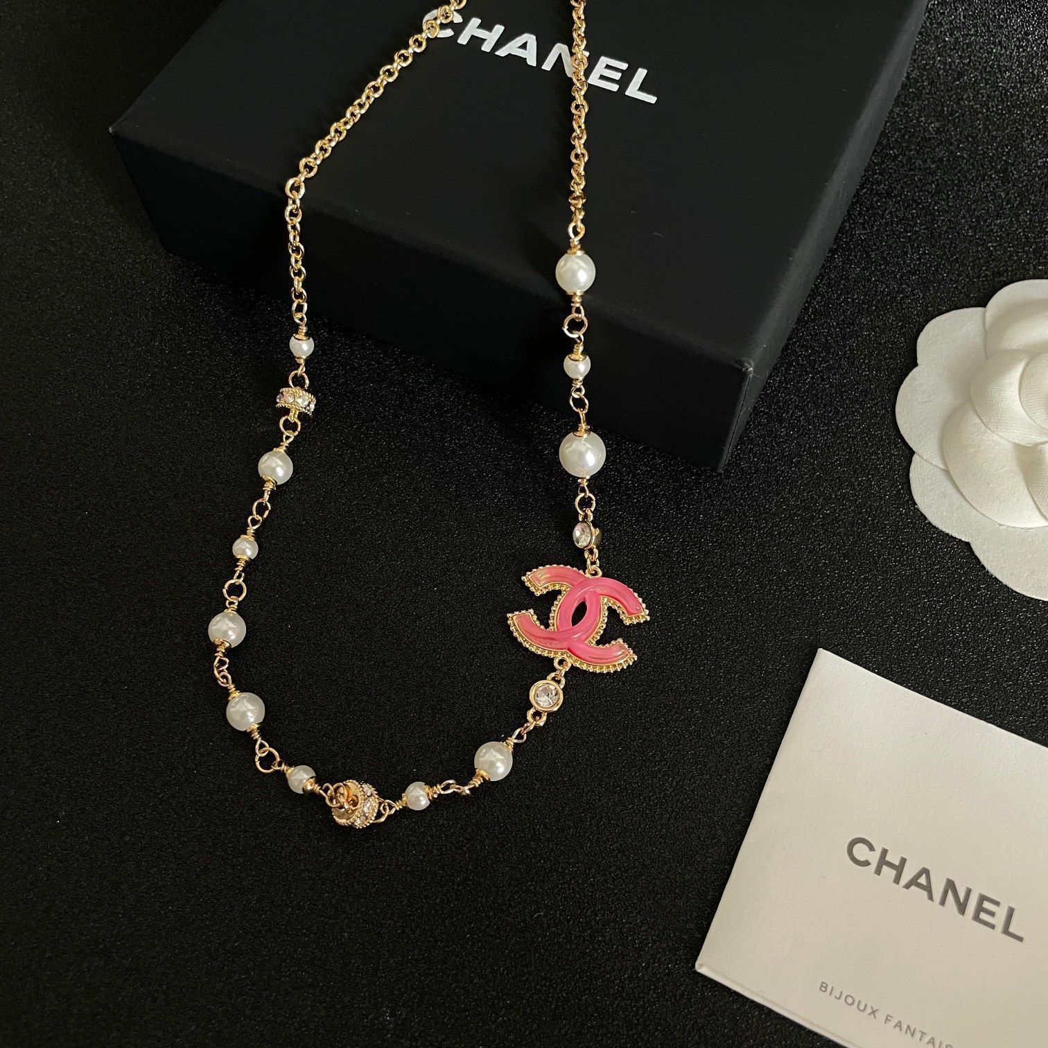 今日特価】CHANEL ヴィンテージ アルファベットネックレス