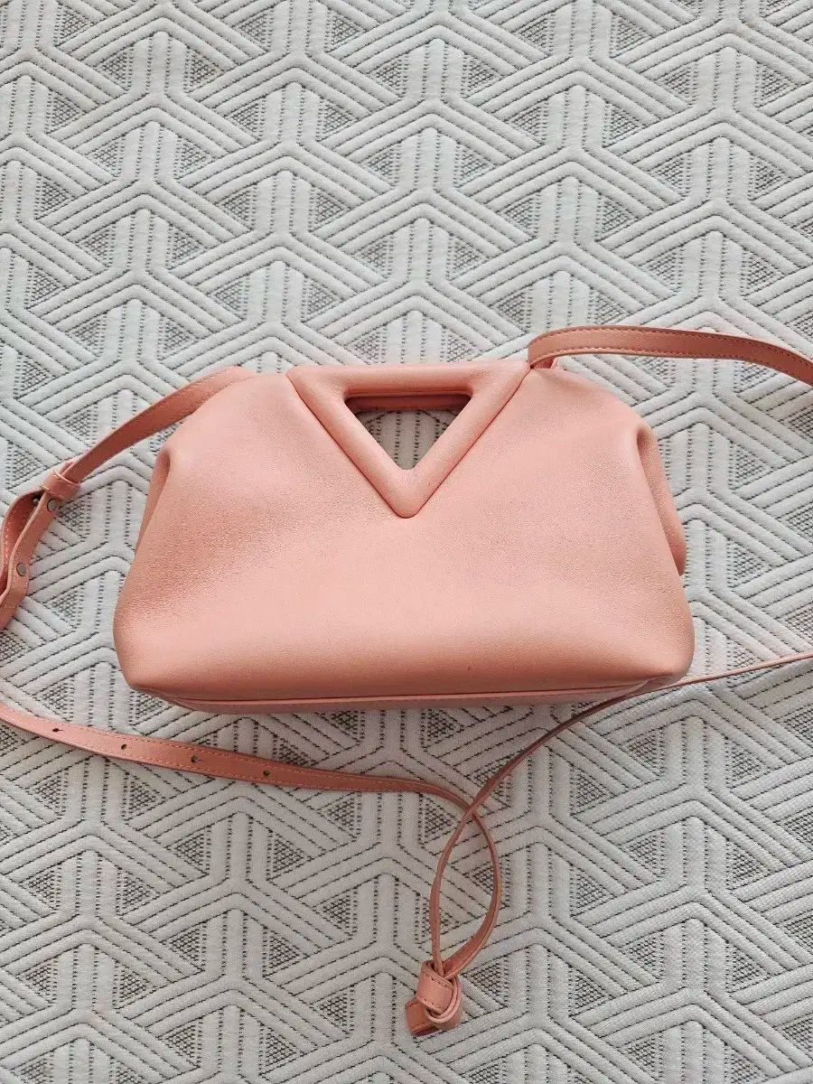 ボッテガ・ヴェネタ スモール ポイント トップ ハンドル バッグ 正規品 Bottega Veneta(ボッテガヴェネタ) スモール ポイント