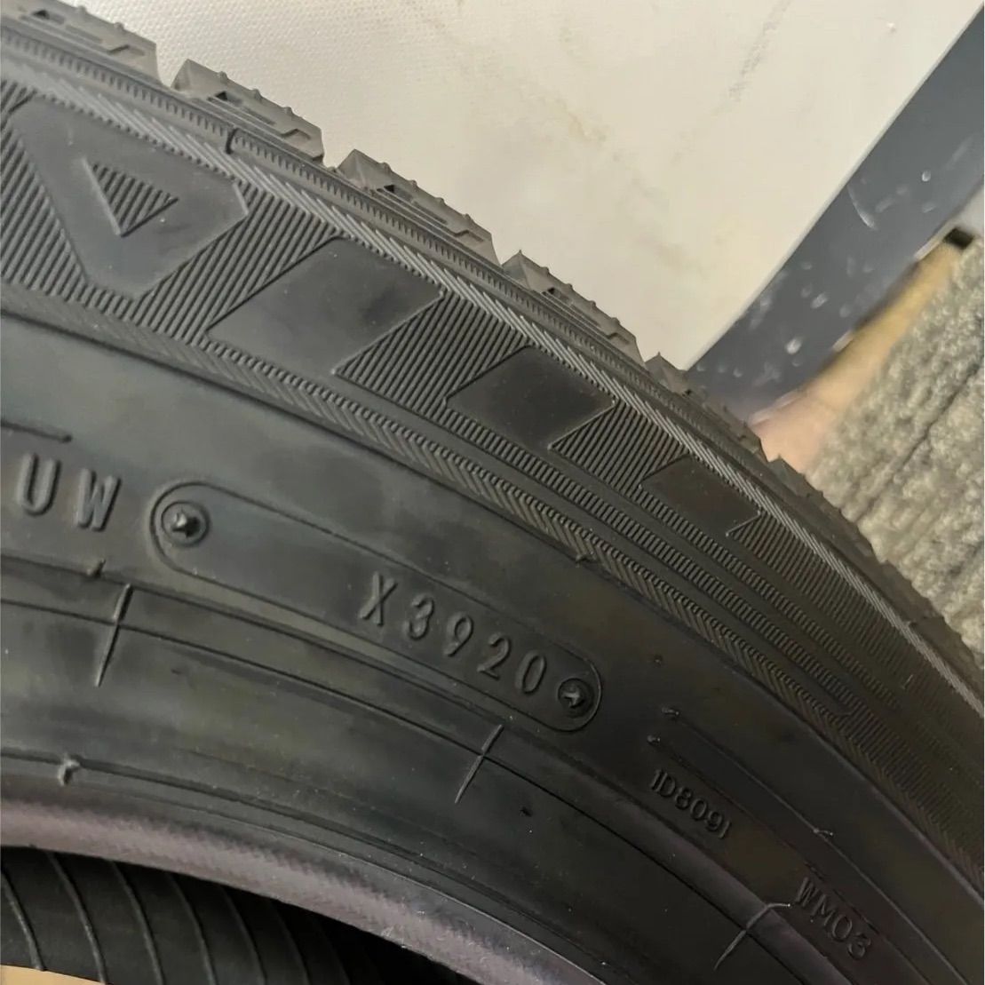 165/70R14 新品スタッドレスタイヤ 4本セット【2020年製】 DUNLOP WINTER MAXX03 WM03 165/70R14 81Q ダンロップ ウィンターマックス 冬タイヤ