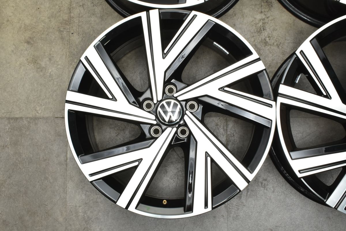 美品 希少 正規品】フォルクスワーゲン ゴルフ8 R-Line 純正 18in 7.5J