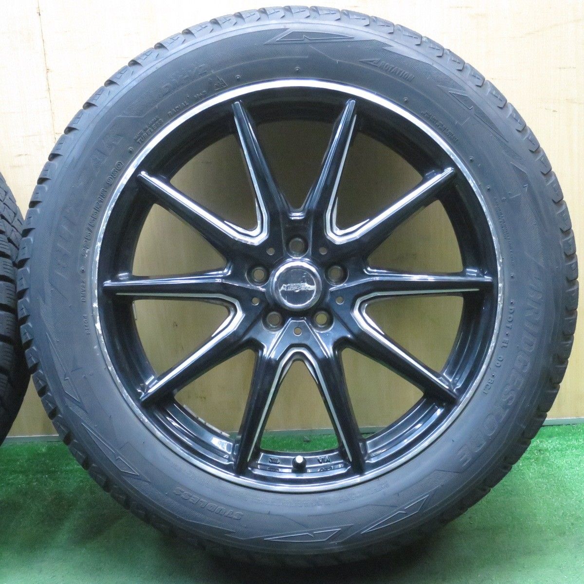 55R18 スタッドレス