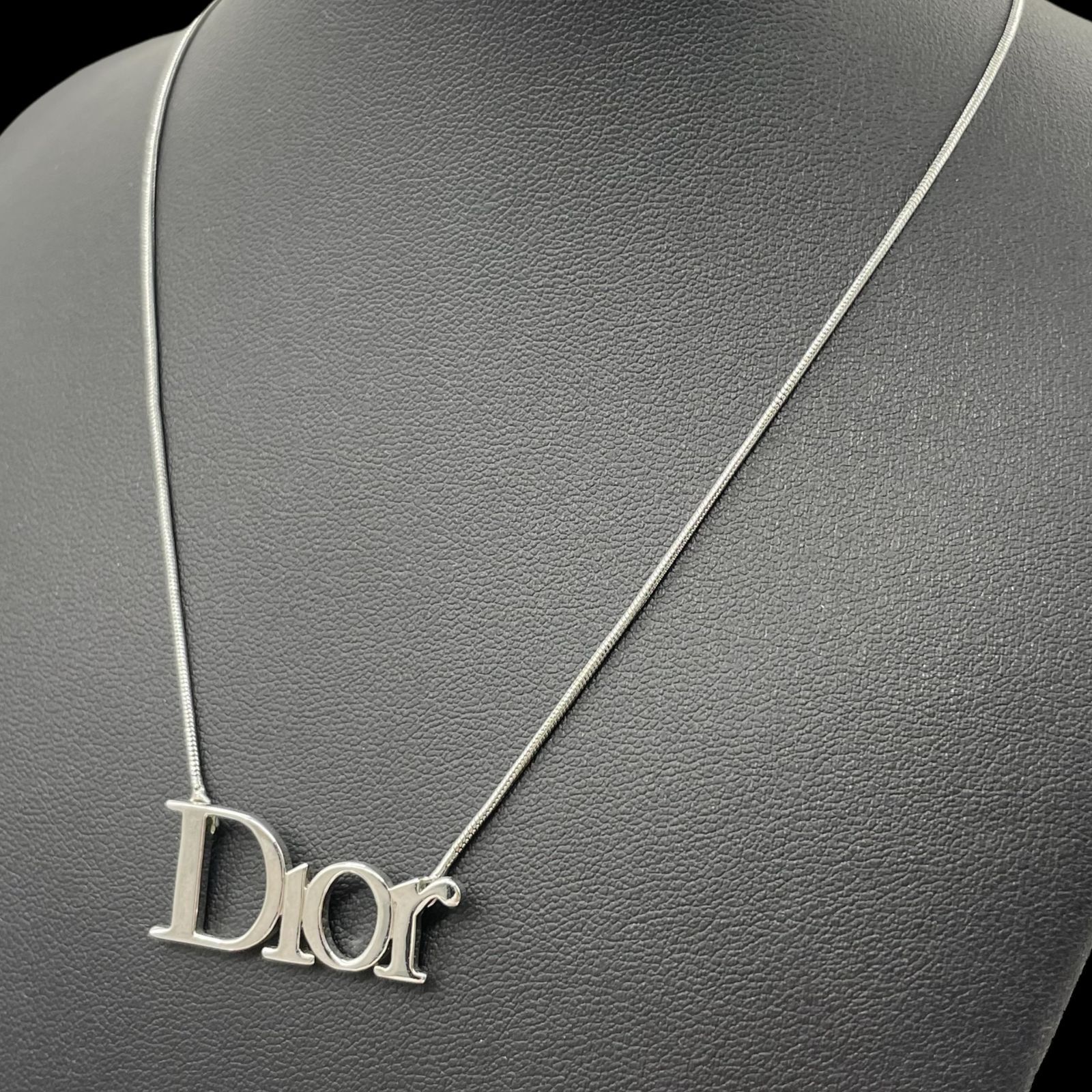 保存 き Christian Dior クリスチャン ディオール Diorロゴ ブランドネーム ネックレス ペンダント 首輪 ゴールド ジュエリー ヴィンテージ