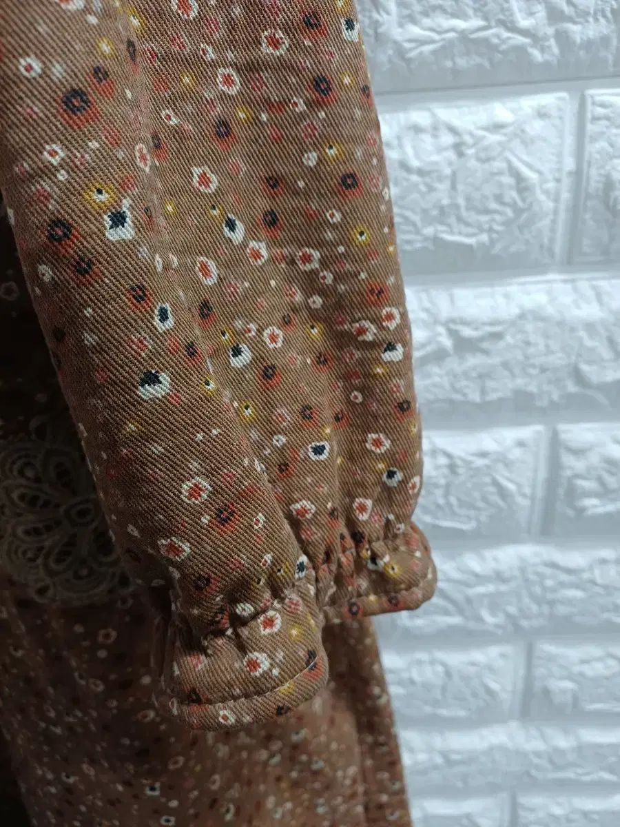 小花柄キルティング フード付きロングコート