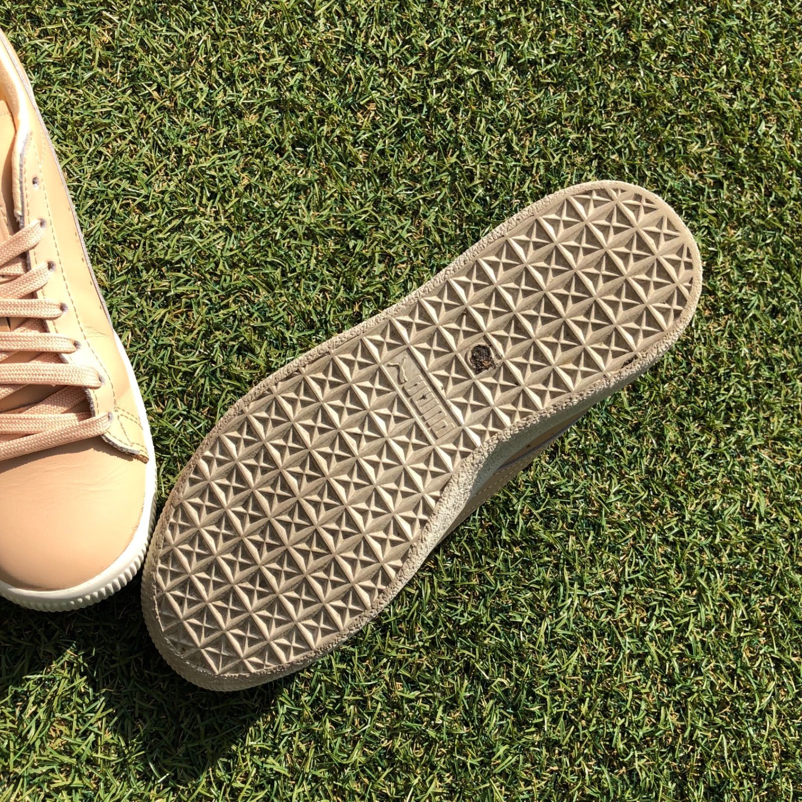 美品23 PUMA CLYDE NATURALプーマ クレイド ナチュラルE47 美品23 PUMA CLYDE NATURALプーマ クレイド ナチュラルE47