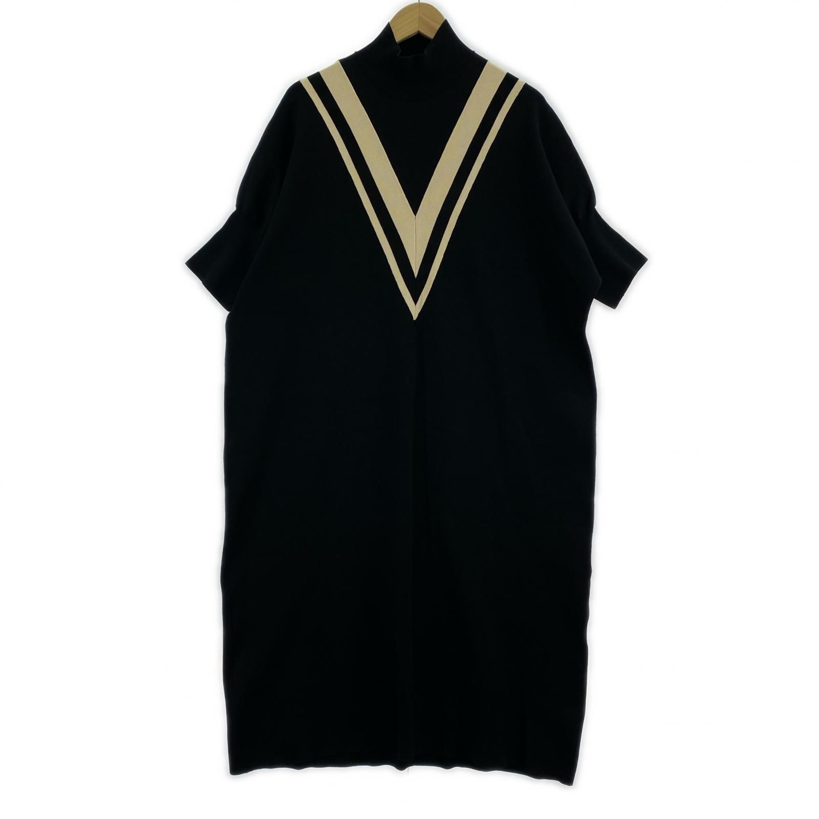 LE PHIL ﾗｲﾝｵｰﾊﾞｰﾜﾝﾋﾟｰｽ ﾌﾞﾗｯｸ SIZE 0