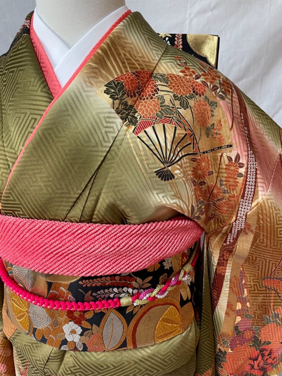 22146 振袖6点セット 絞りと金駒刺繍 グリーン 菊 蝶 【公式通販】