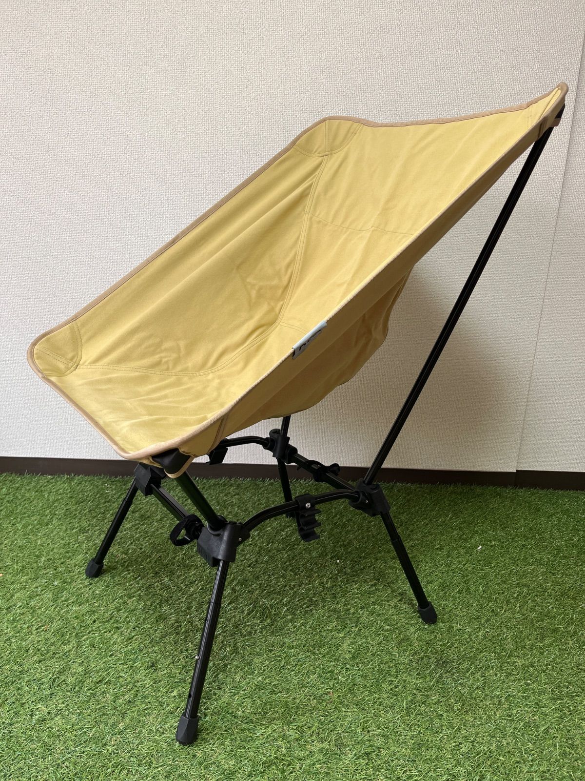 スゴイッス　タン　新品未使用未開封 DOD ディーオーディー スゴイッス タン / キャンプ / チェア