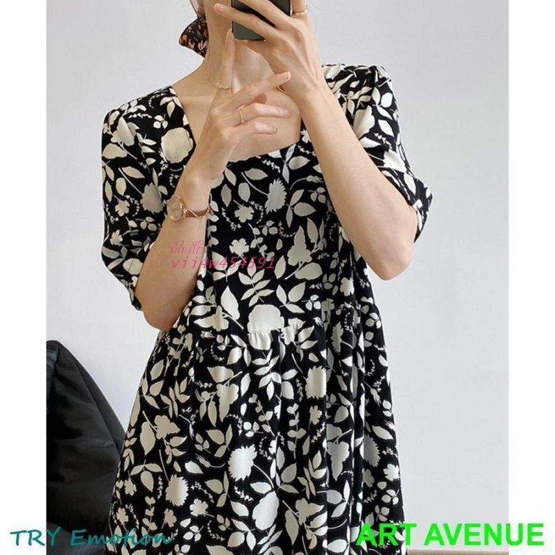 花柄ワンピース