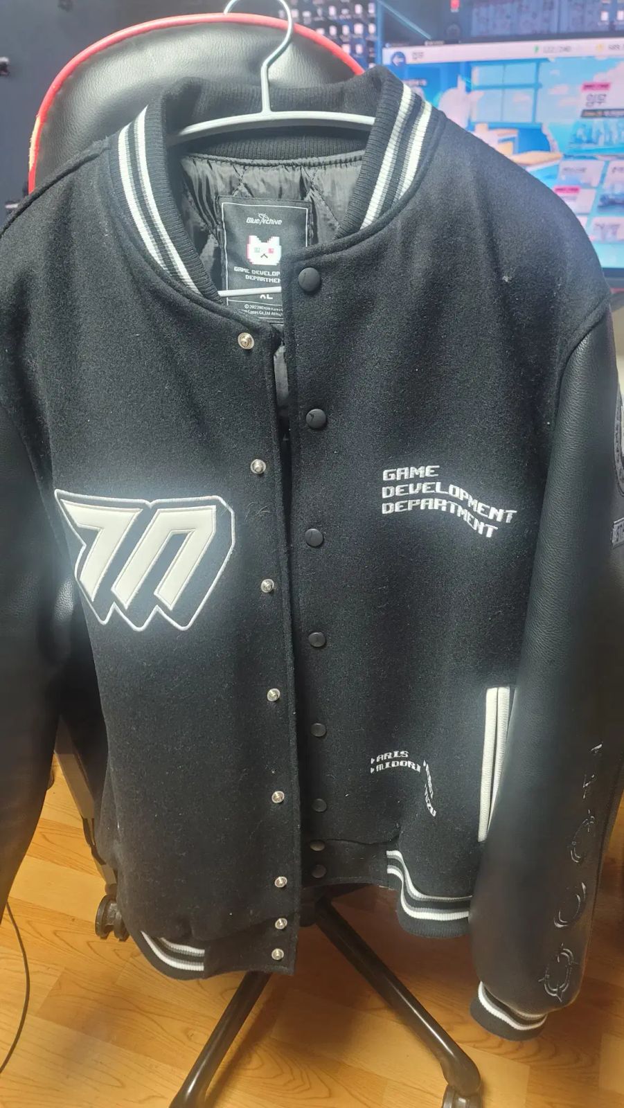 ブルーアーカイブ -Blue Archive- ゲーム開発部 ジャンパー ブルー