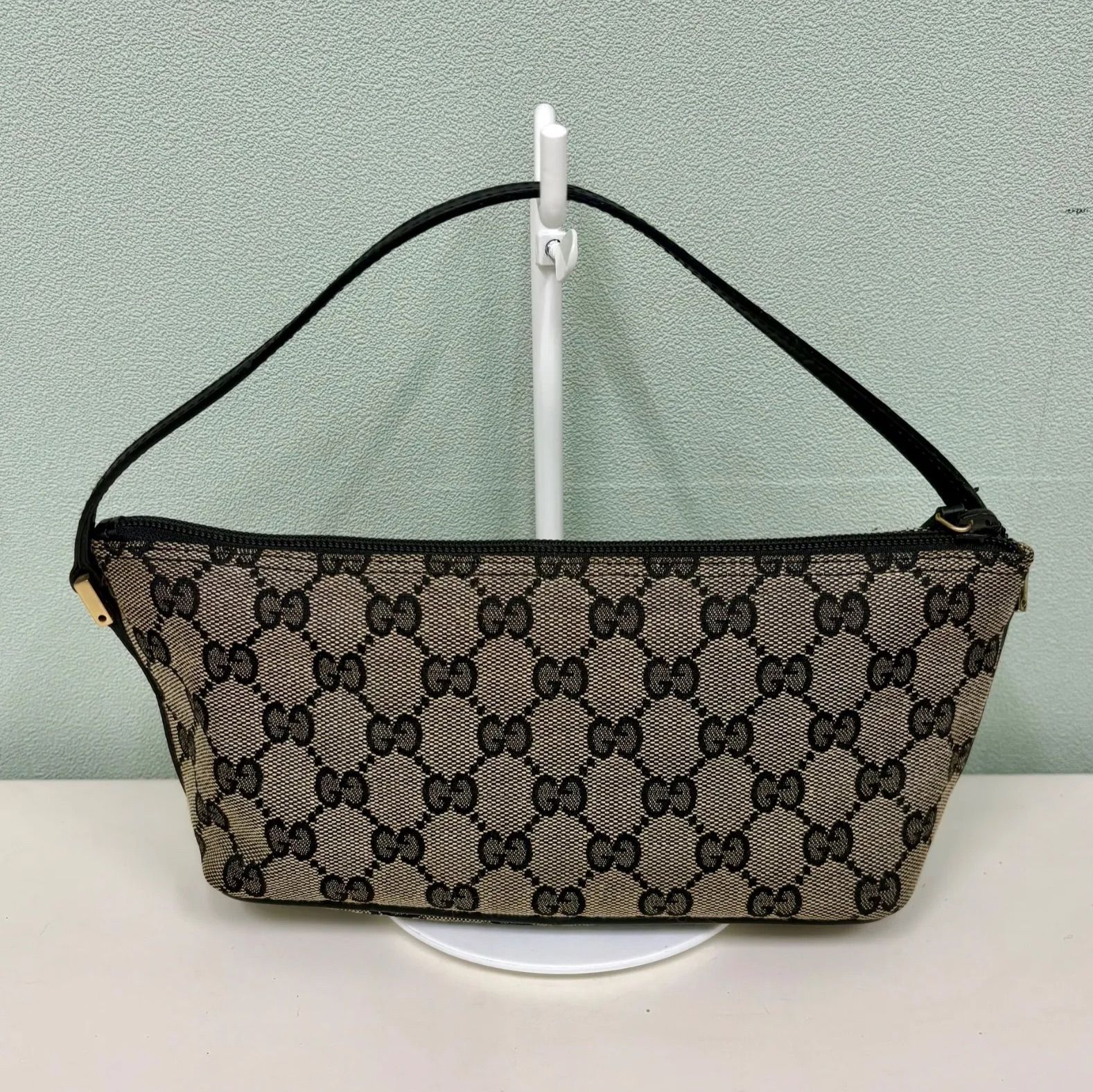 GUCCI】グッチ アクセサリーポーチ ミニバッグ GGキャンバス ベージュ 