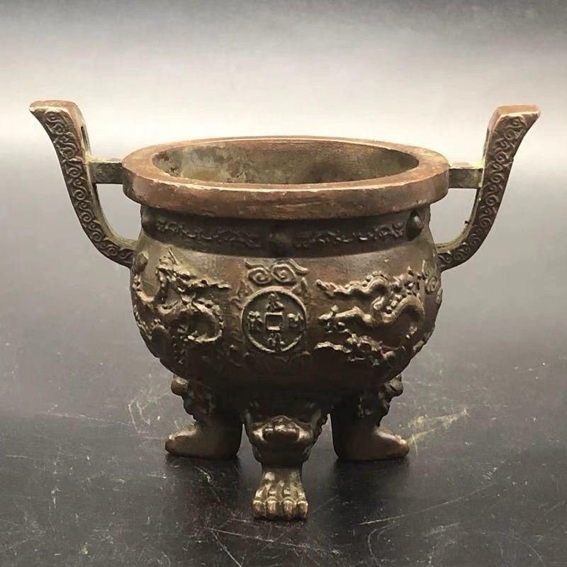 三足鼎 双耳九龍熏香炉 彫刻 置物 開運 金運 風水 工芸品 美術品 銅鼎 双龍香炉 三足炉 双耳瑞獣香炉 香道具 工芸品 置物 - メルカリ