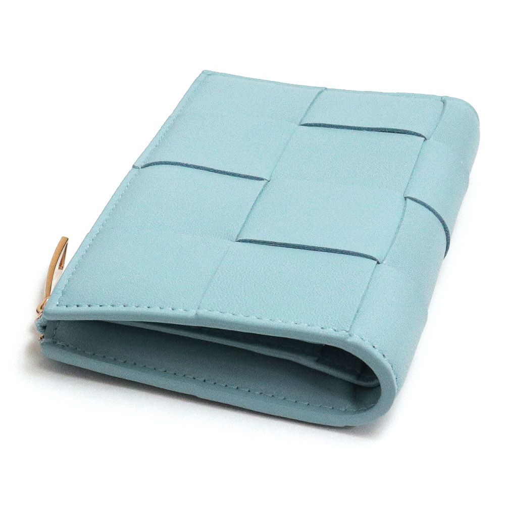 ボッテガヴェネタ マキシ イントレチャート カセット ミディアム