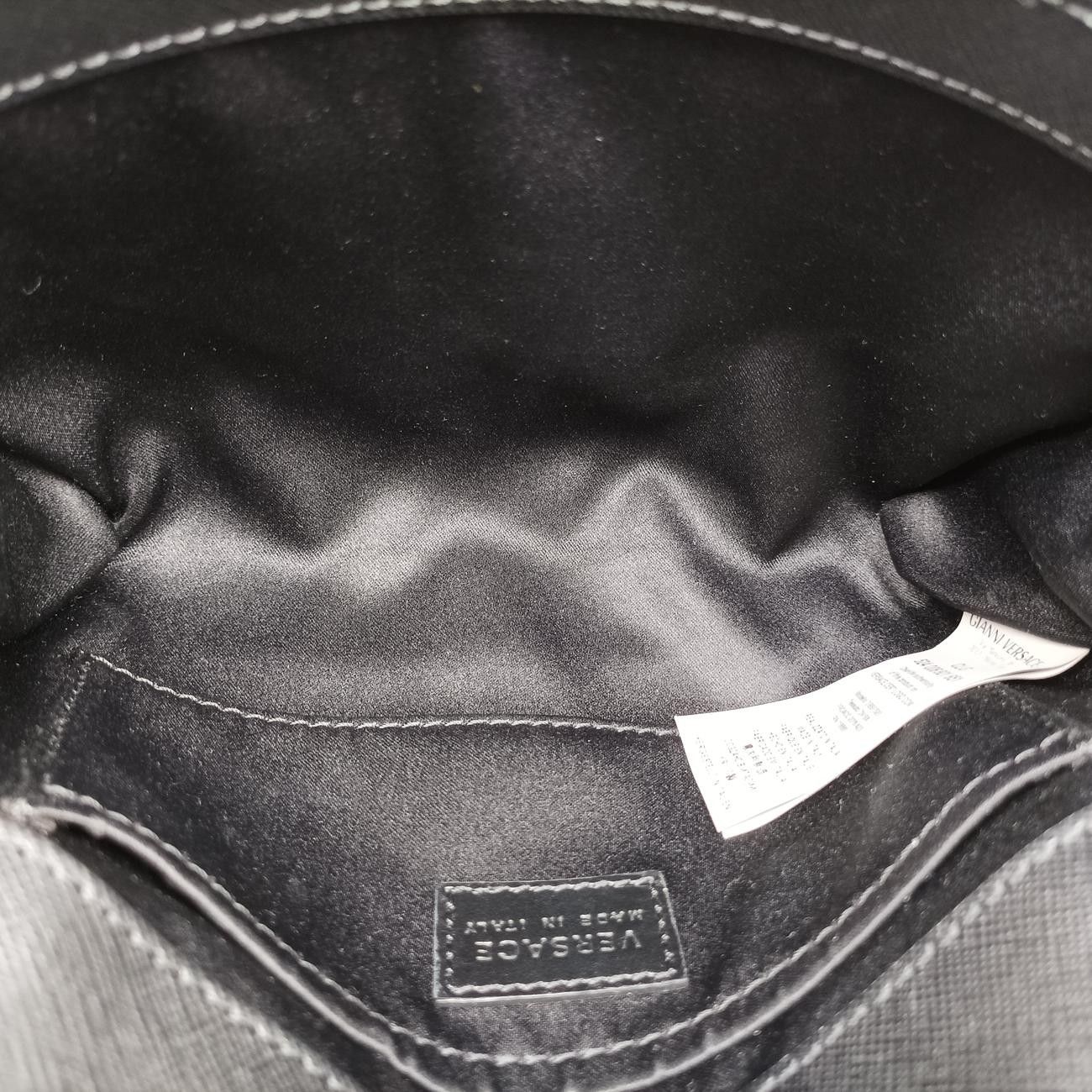 ブラック レザー