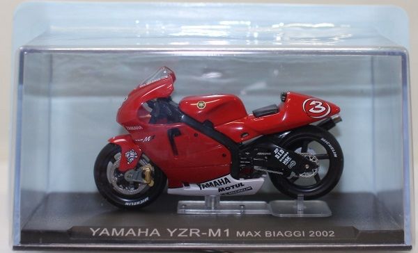 新品 1/24 チャンピオンバイクコレクション ヤマハ YZR-M1 MAX BIAGGI 2002 240001027688