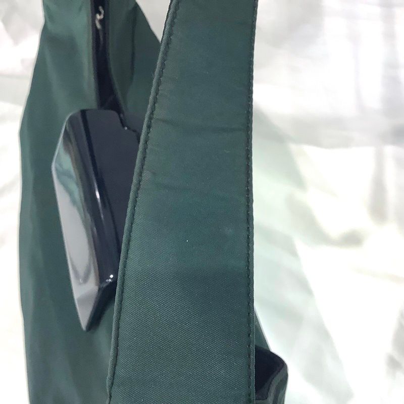 PRADA ビジネスバッグ ダークグリーン ナイロン製 プラダ（PRADA）ナイロンワンショルダーバッグ B8421 カードあり