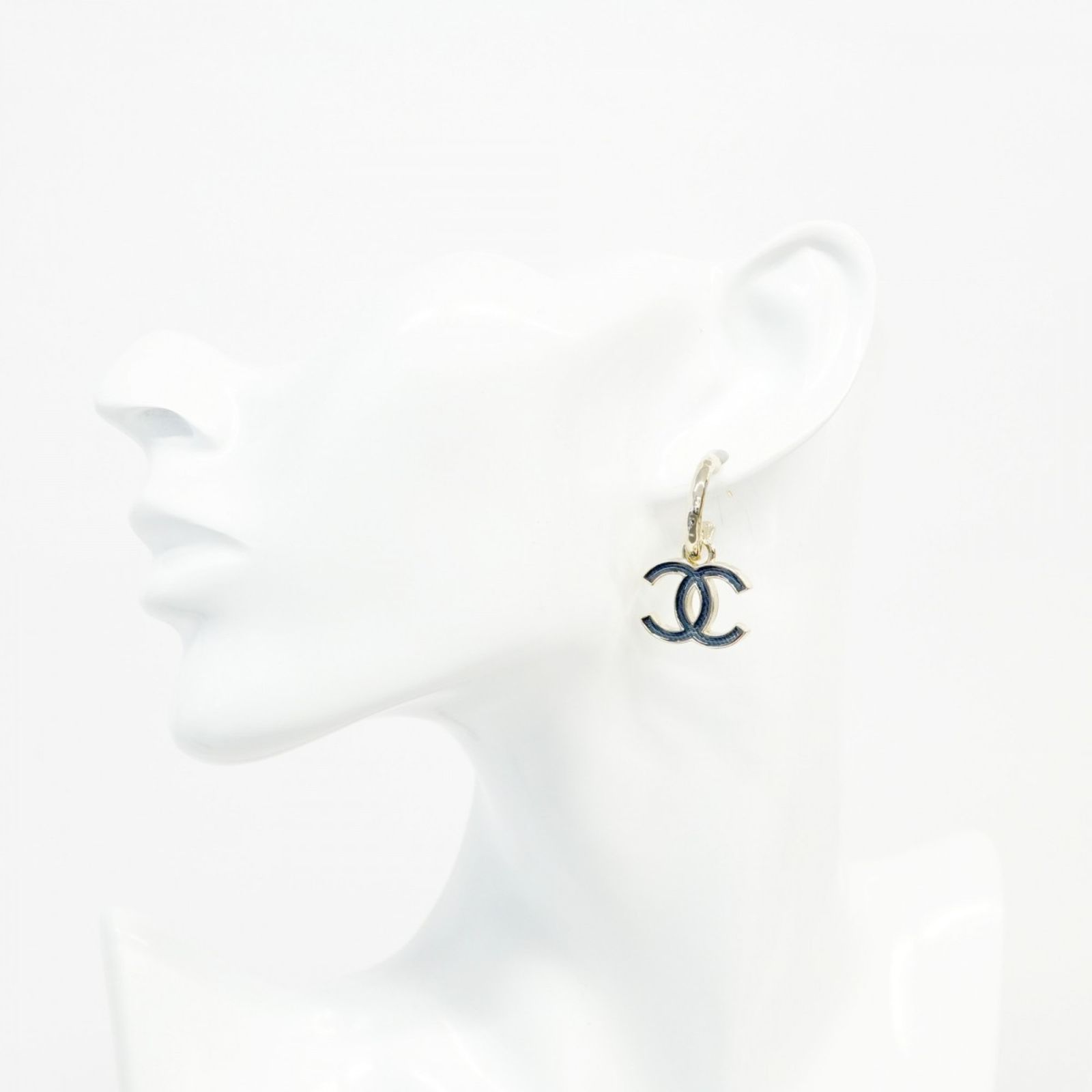 シャネル Chanel