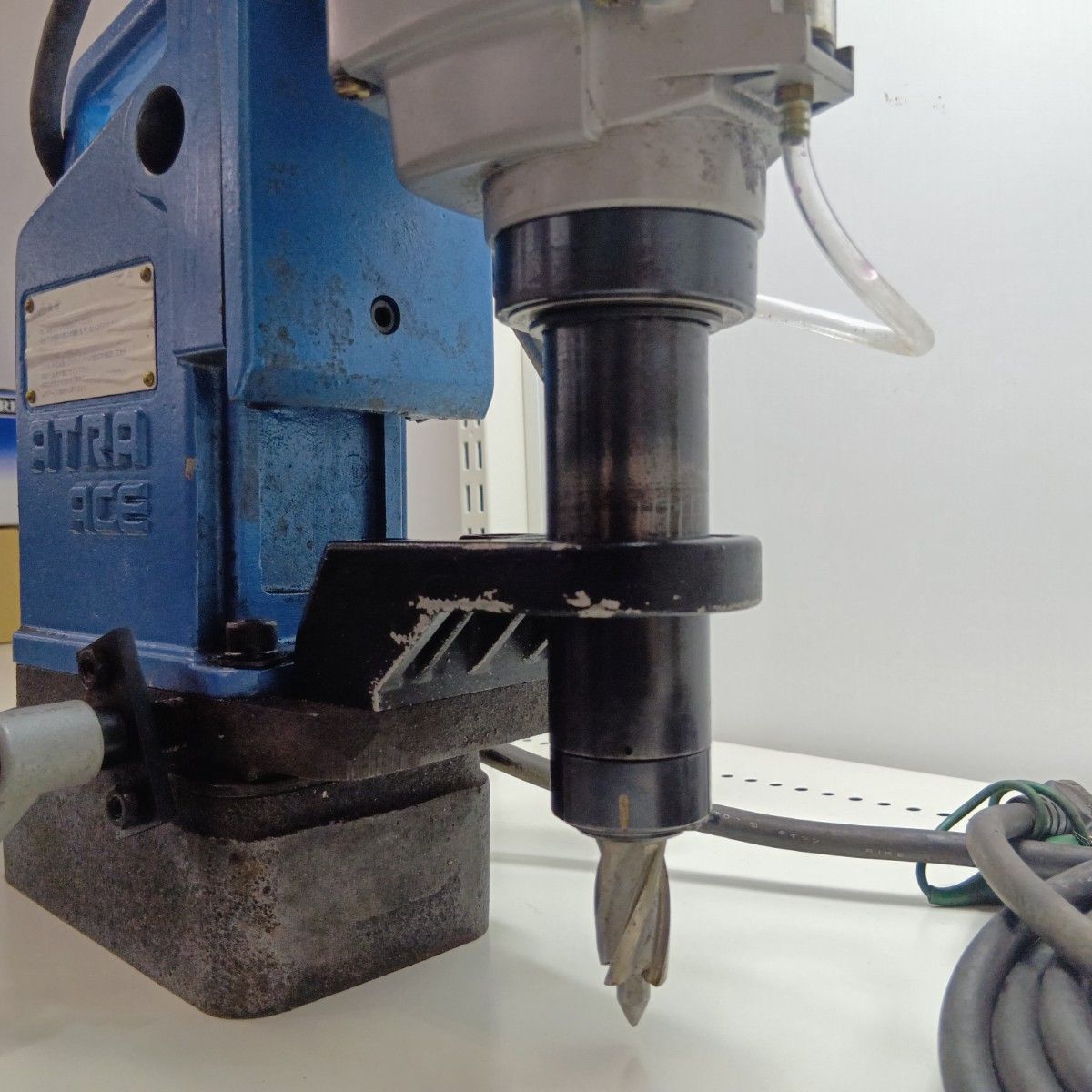 本体のみ 穴あけ機