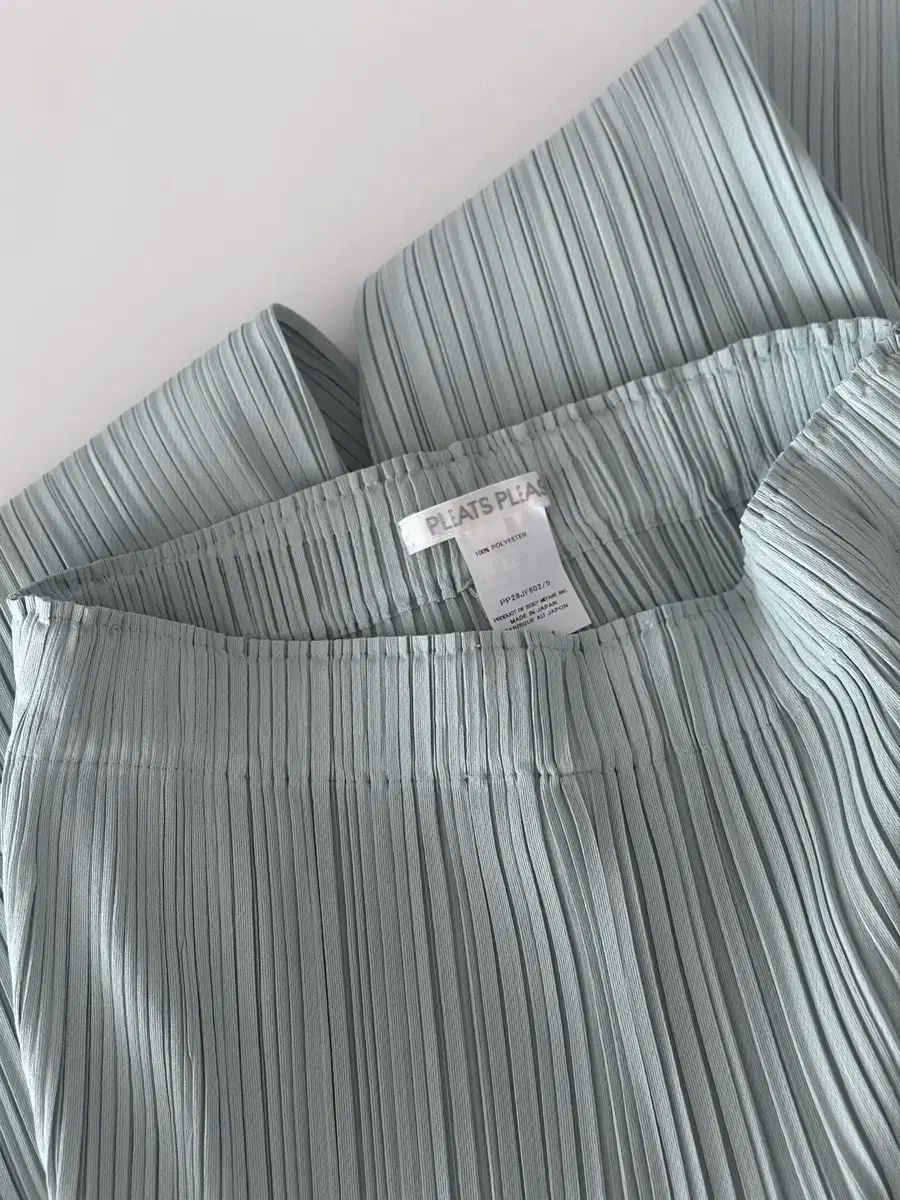 ISSEY MIYAKE