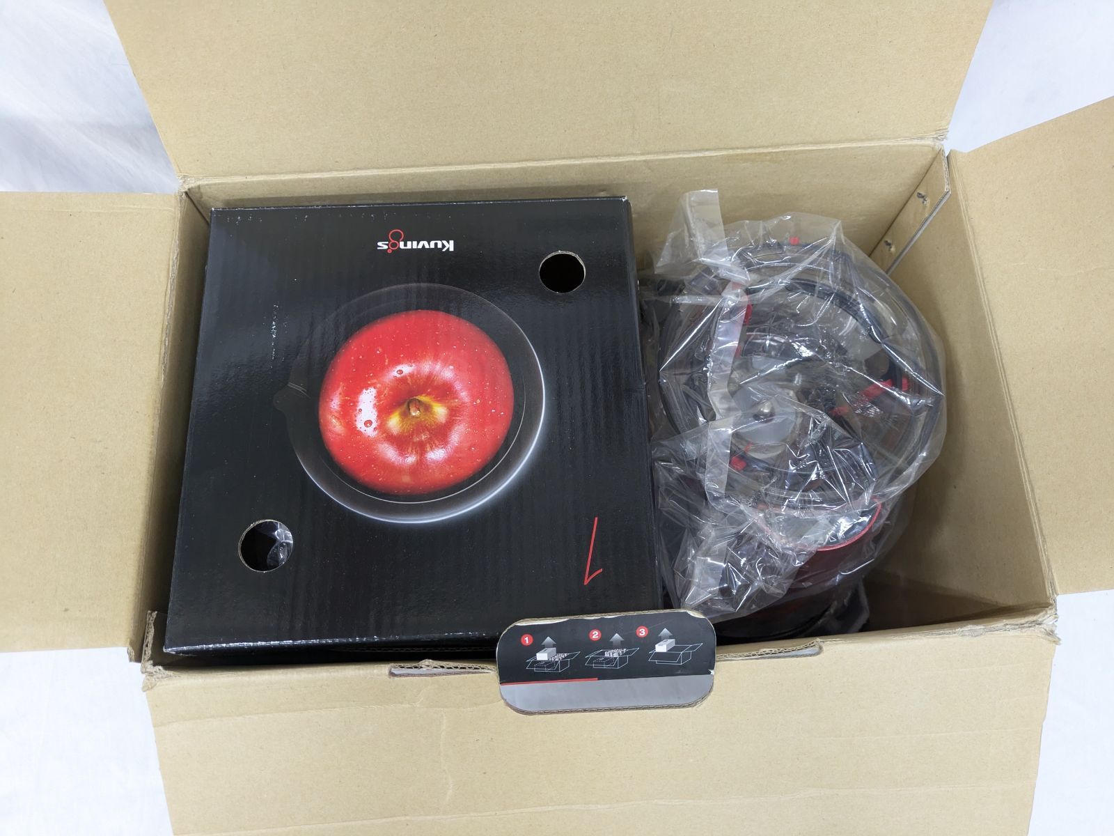 未使用保管品 Kuvings クビンス ホールスロージューサー JSG