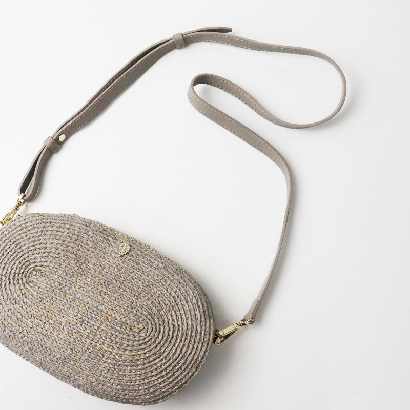 美品 HELEN KAMINSKI ラフィア×レザー ショルダーバッグ ラフィアショルダーバッグ【HELEN KAMINSKI】|ネミカ | レリアン公式