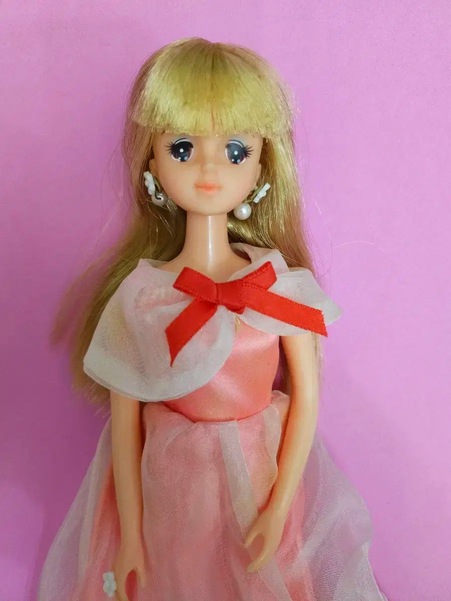 マーバ アウトレット Barbie(バービー) BANDAI(バンダイ) ジェニー人形