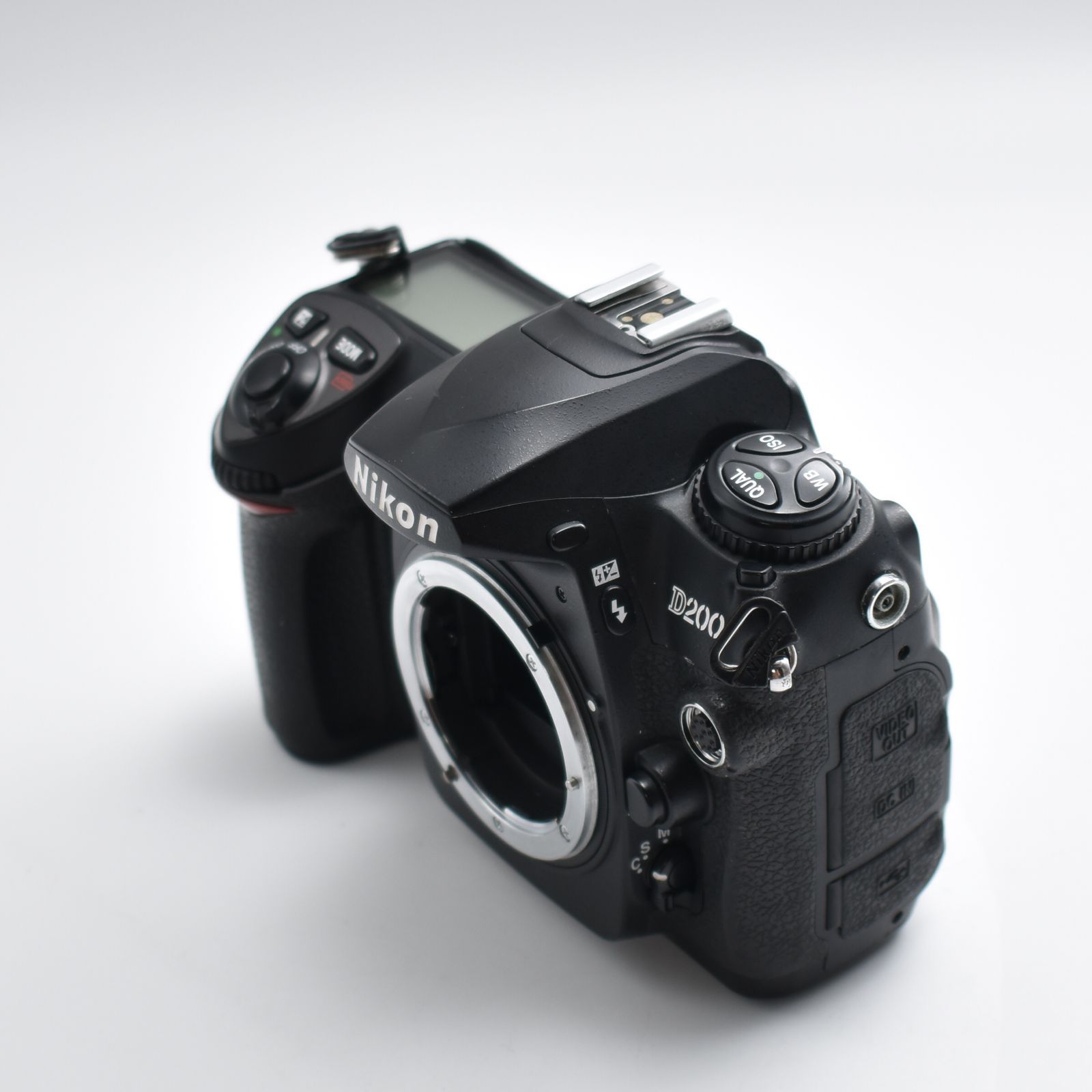B#8971 Nikon デジタル一眼レフカメラ D200 ボディ本体 - メルカリ