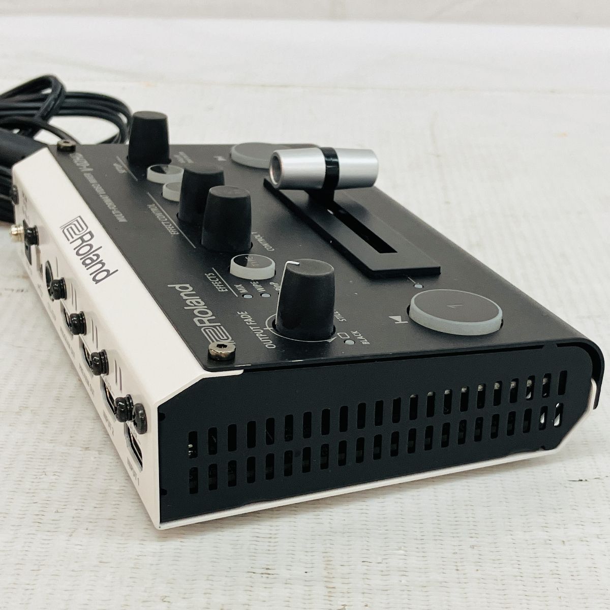 Roland V-02HD ビデオスイッチャー ビデオミキサー 2CH