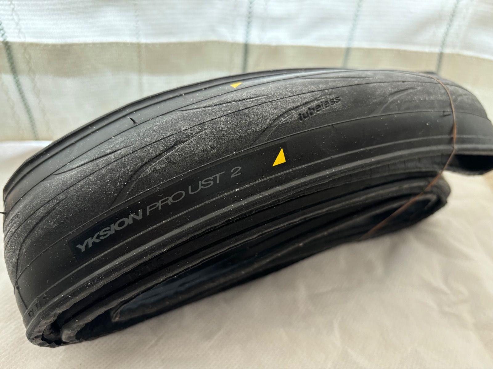 新品 700x25c マビック イクシオンプロ UST II MAVIC Yksion Pro 新品 700x25c マビック イクシオンプロ UST II MAVIC Yksion Pro