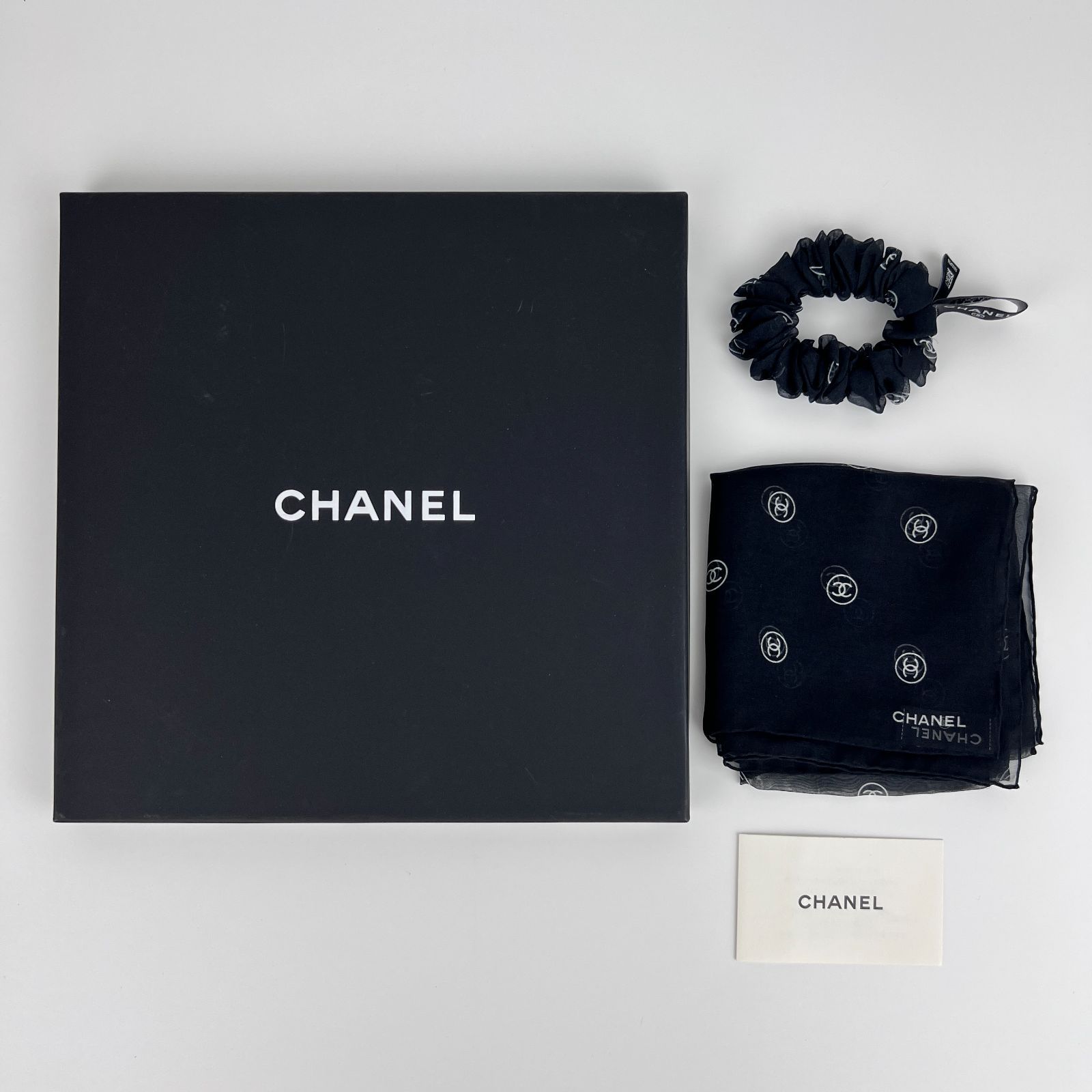 CHANEL　シャネル　ロゴ　ヘアバンド　ヘアアクセサリー　ヴィンテージ 中古】CHANEL シャネル ココマーク ヘアアクセサリー シルク