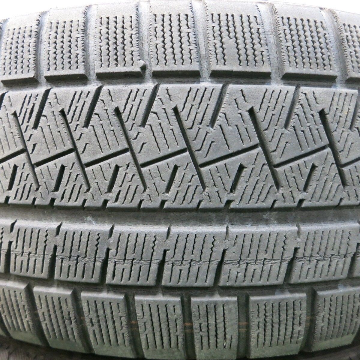 キレイ☆ボルボ V60 純正 BORBET 215/55R16 スタッドレス ピレリ 