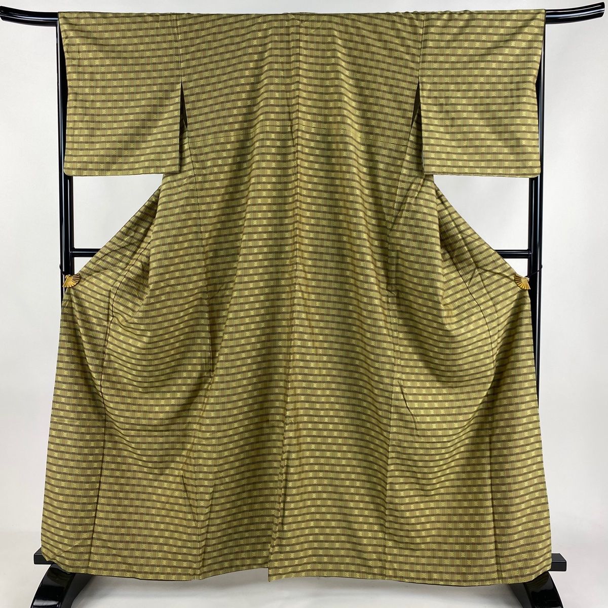 小紋 身丈162cm 裄丈66.5cm M 袷 紬地 格子 市松 刺繍 茶緑色 正絹 名品