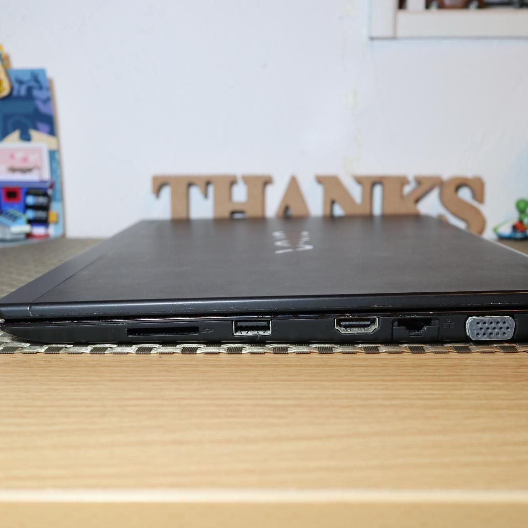 8世代Corei5|SSD|メ8G|FHD|無線|カメラ