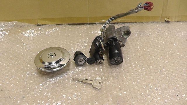 ドラッグスター400 4TR-102xxx の キーセット 1757651192