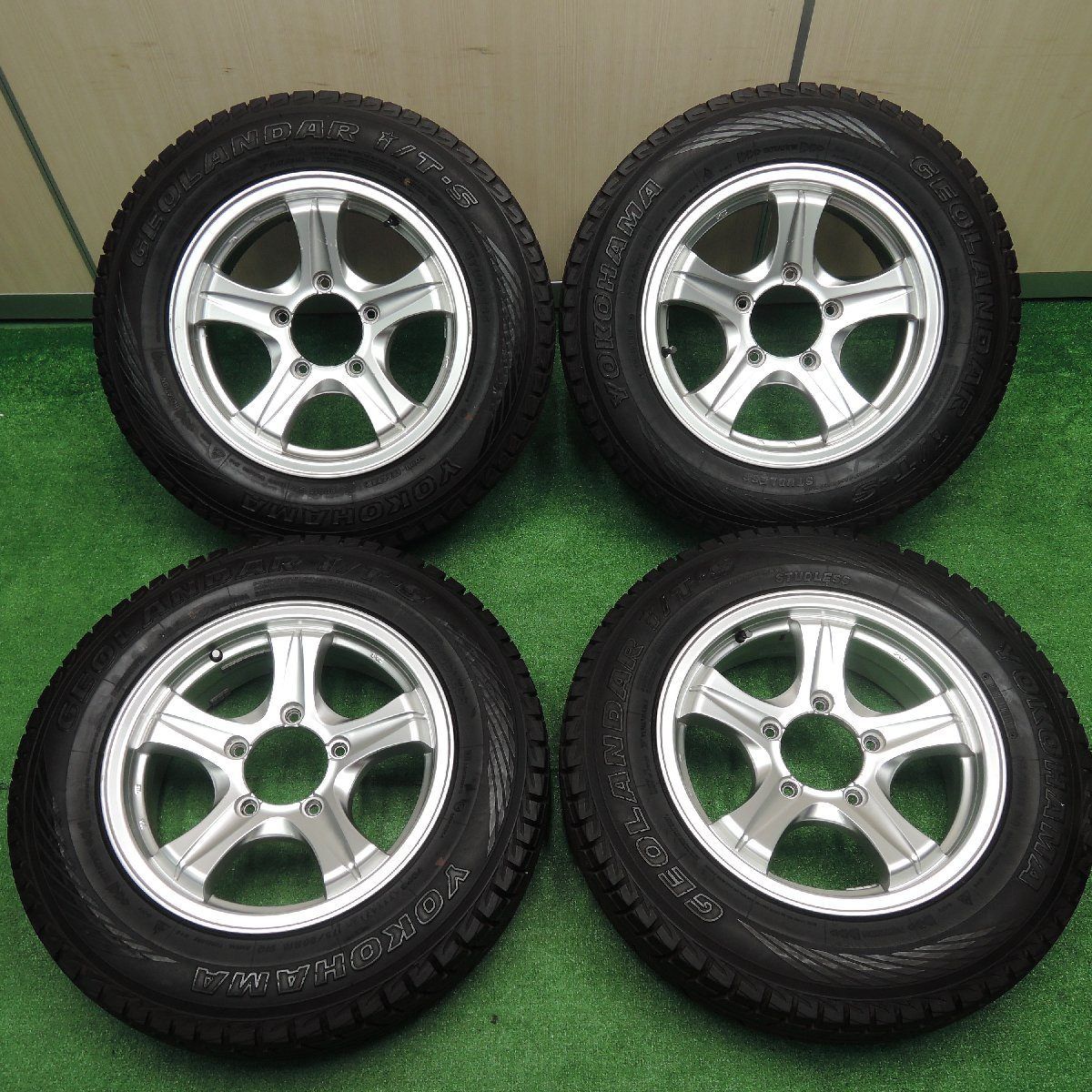 ジムニー等 バリ溝 175/80R16 ヨコハマ スタッドレス 北海道札幌発 4本価格☆ジムニー 等 175/80R16 スタッドレス ヨコハマ