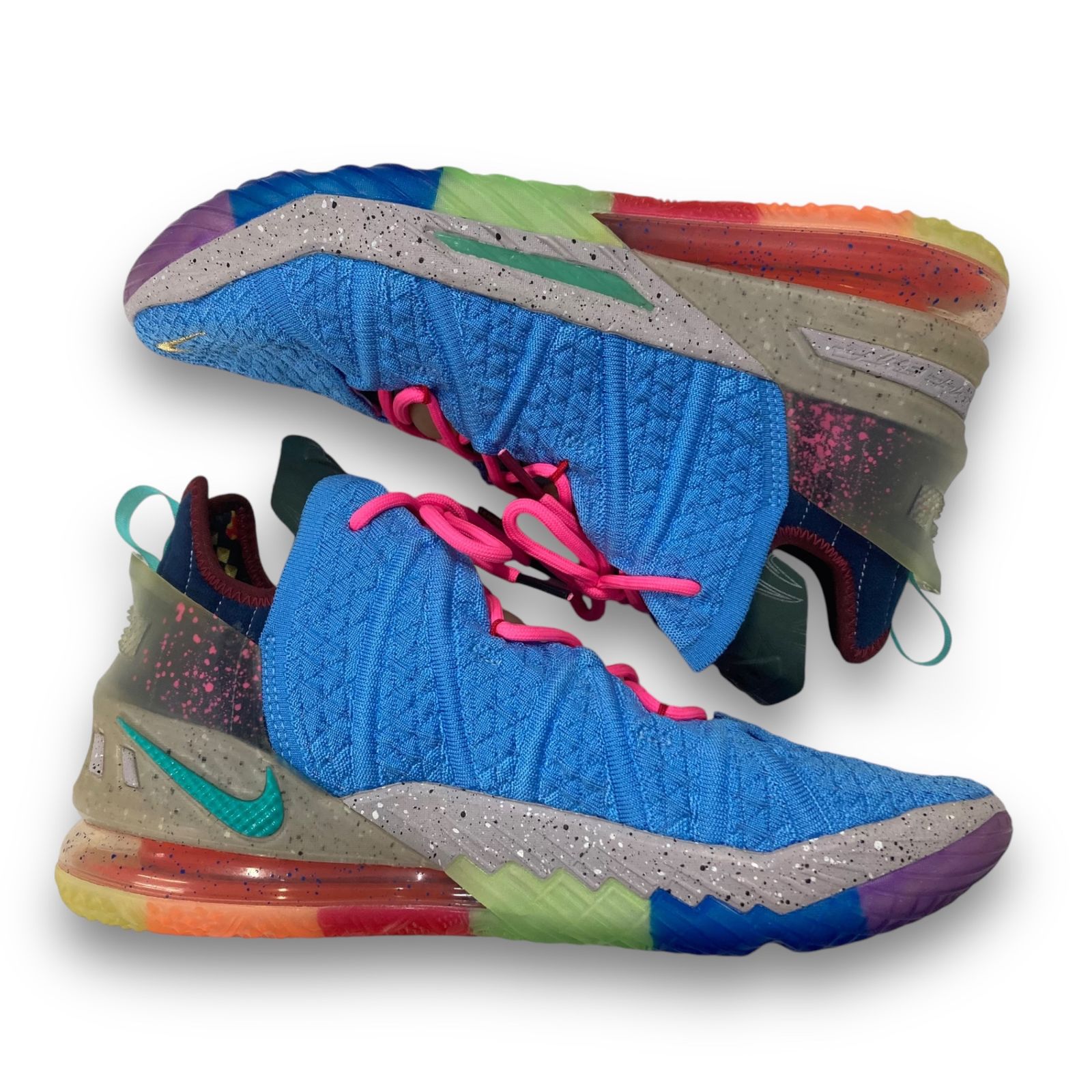 LEBRON XVII バスケットシューズ ホワイト/マルチカラー LEBRON XVII バスケットシューズ ホワイト/マルチカラー Amazon
