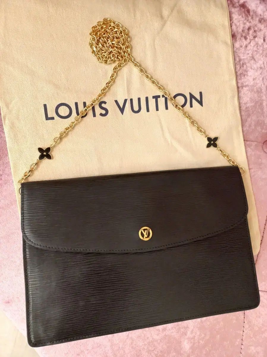 正規品 Louis Vuitton ルイヴィトン クラッチ ユニセックス