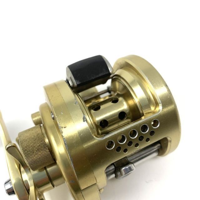 SHIMANO シマノ カルカッタコンクエスト 200 RH440 ベイトリール SHIMANO シマノ 釣り具 ベイトリール カルカッタコンクエスト200
