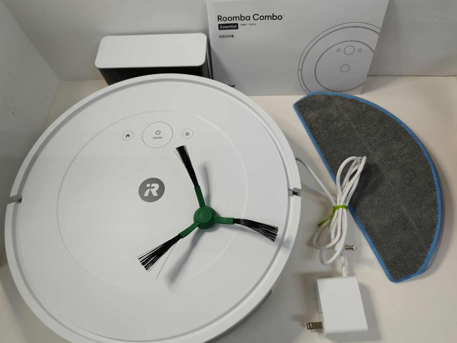 動作品】iRobot Roomba Essential robot/RVG-Y1/ロボット掃除機/ルンバ 