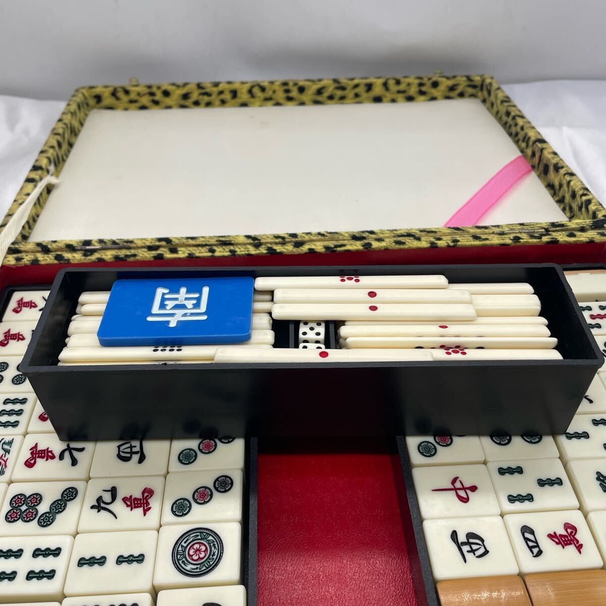 日本麻雀牌セット ルールブック付き 日本麻雀牌セット ルールブック付き 麻雀牌セット | クラシックな麻雀