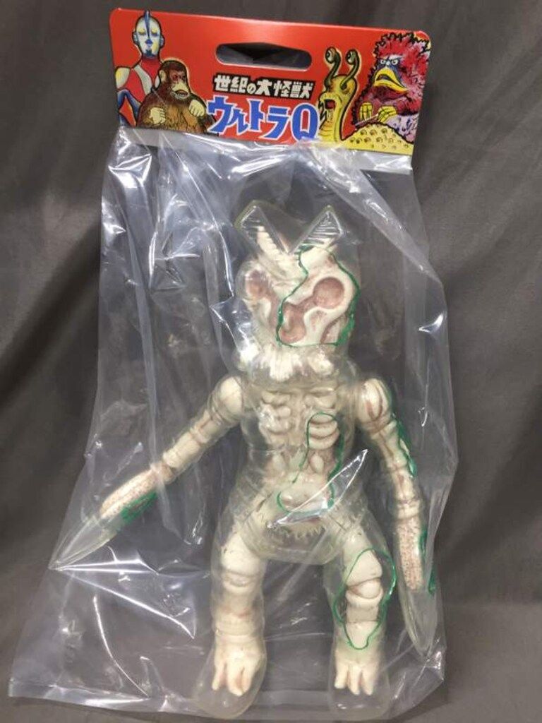 マルサン　secret base X-RAY バルタン星人 マルサン secret base X-RAY バルタン星人450 グリーン（新品未