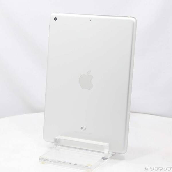 中古品〕 iPad 第5世代 32GB シルバー MP2G2J／A Wi-Fi【305