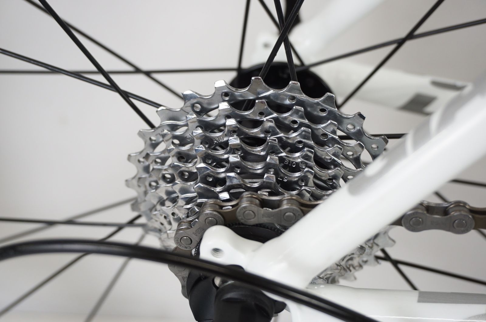 専用中　購入不可　美品　GIANTＤＥＦＹ３　２０１０年モデル 専用中 購入不可 美品 GIANTDEFY3 2010年モデル GIANT DEFY3