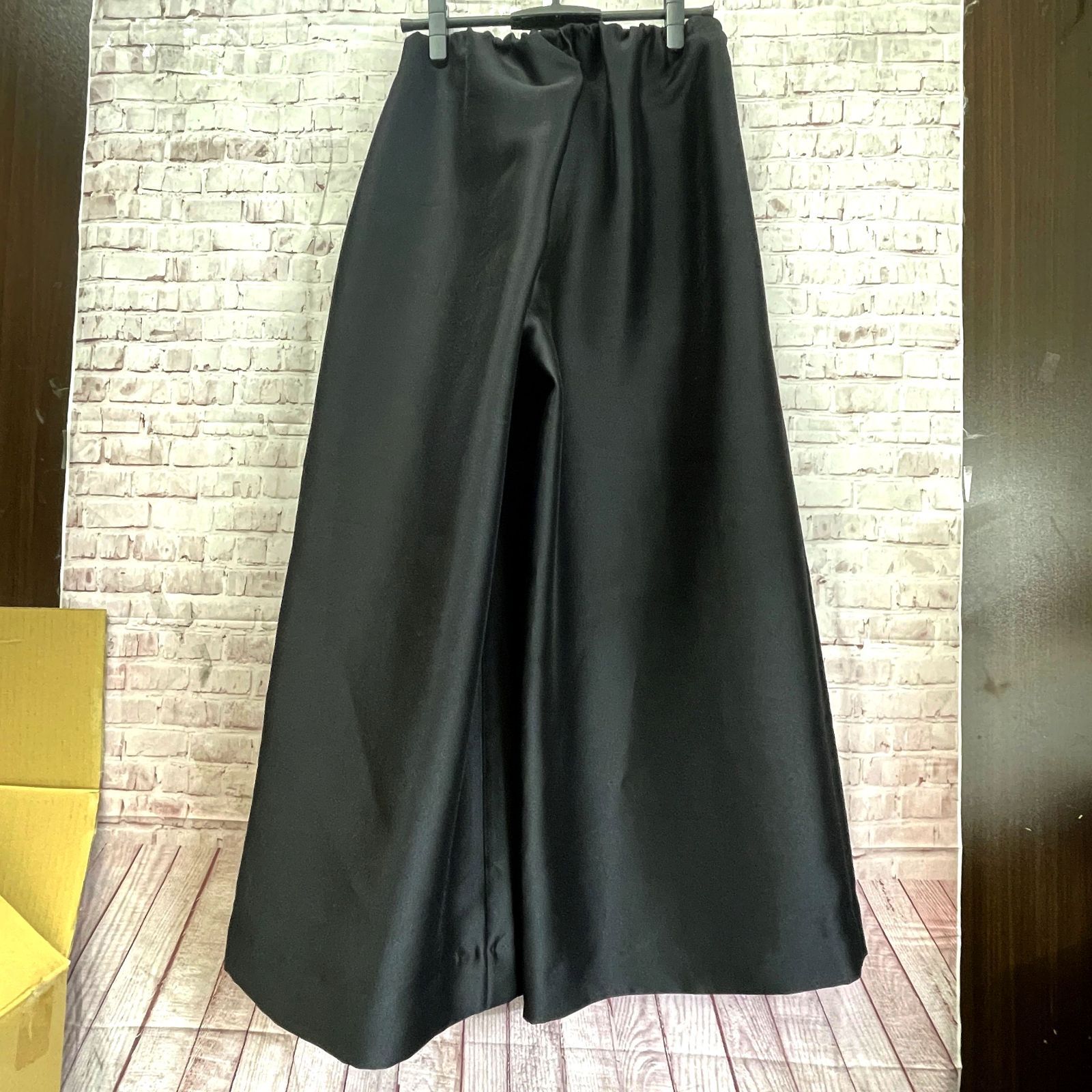 美品 j. ジェイ ドット オクタダブルクロス・ギャザーワイドパンツ L 