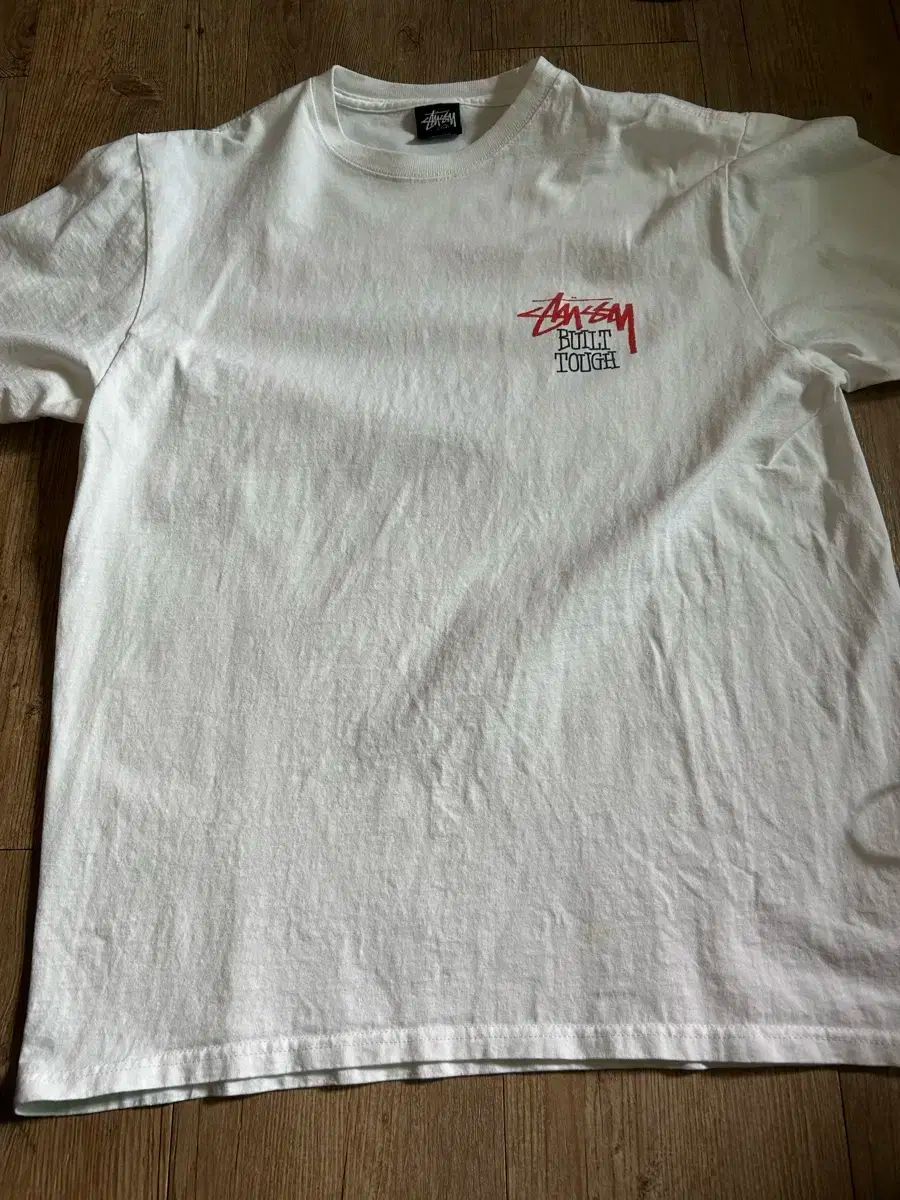 ステューシー BUILT TOUGH Tシャツ Mサイズ ホワイト Stussy ホワイト Tシャツ BUILT TOUGH M - メルカリ