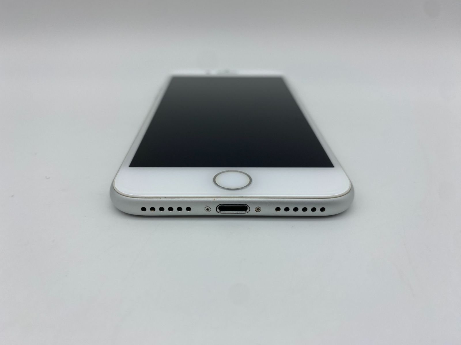 iPhone7 32GB シルバー/シムフリー/大容量2300mAh 新品