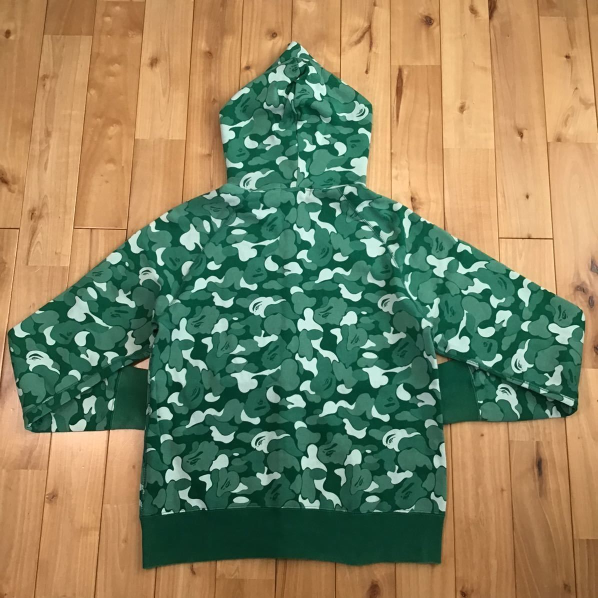 ☆非売品☆ BAPE カード会員限定 カラーカモ パーカー Sサイズ a 