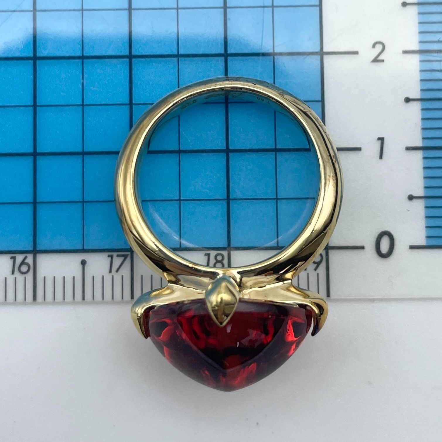 バカラ メディチ リング イリゼルビー クリスタル レッド/24-4525